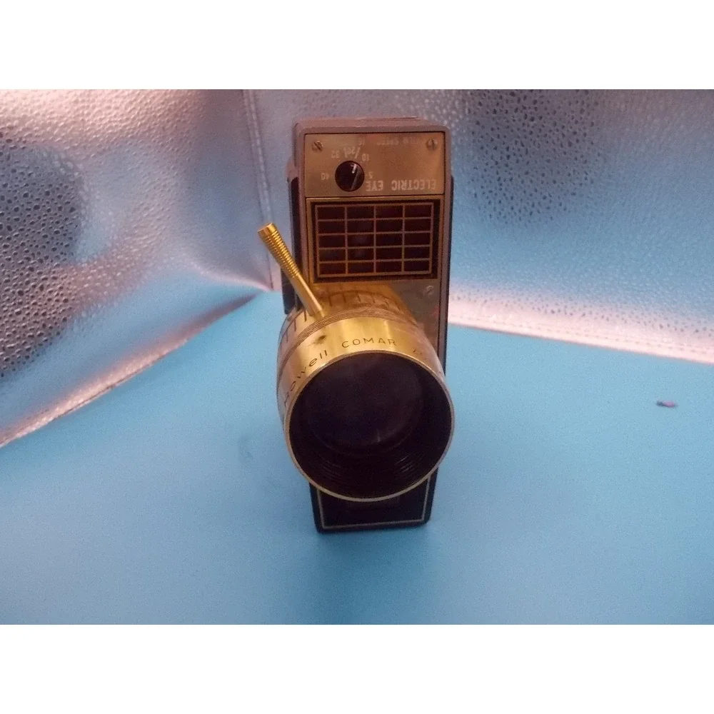 Vintage Bell & Howell Electric Eye 8mm Movie Camera Gold Comar f1.8 Lens USA